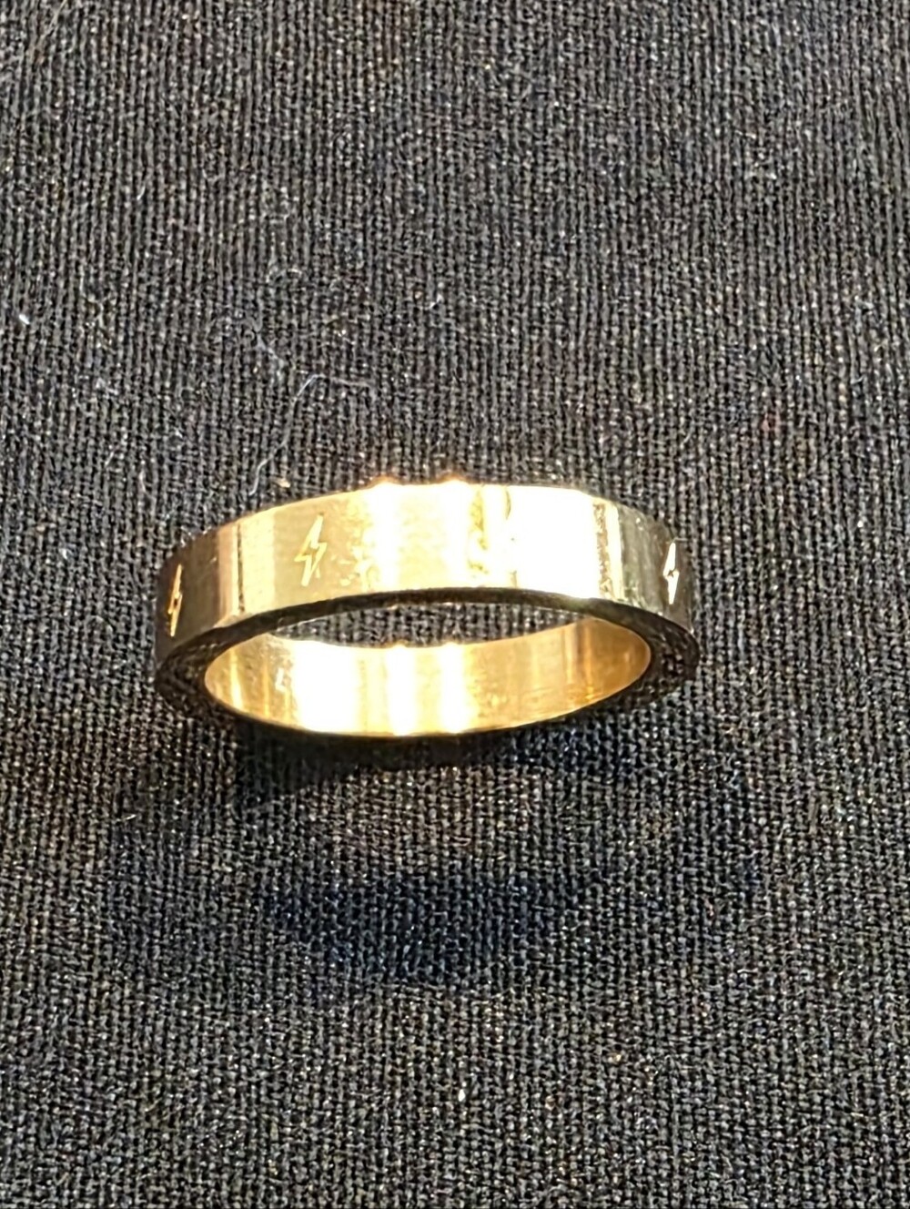 Cuffed By Nano Lightening Thunder Goldplated Band Ring Size 7 New